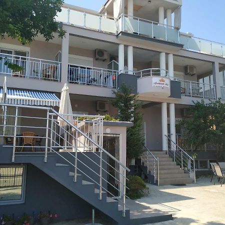 Apartment'S Meti Ulcinj Ngoại thất bức ảnh
