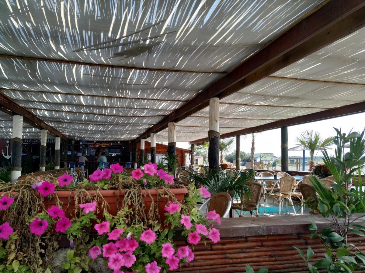 Apartment'S Meti Ulcinj Ngoại thất bức ảnh