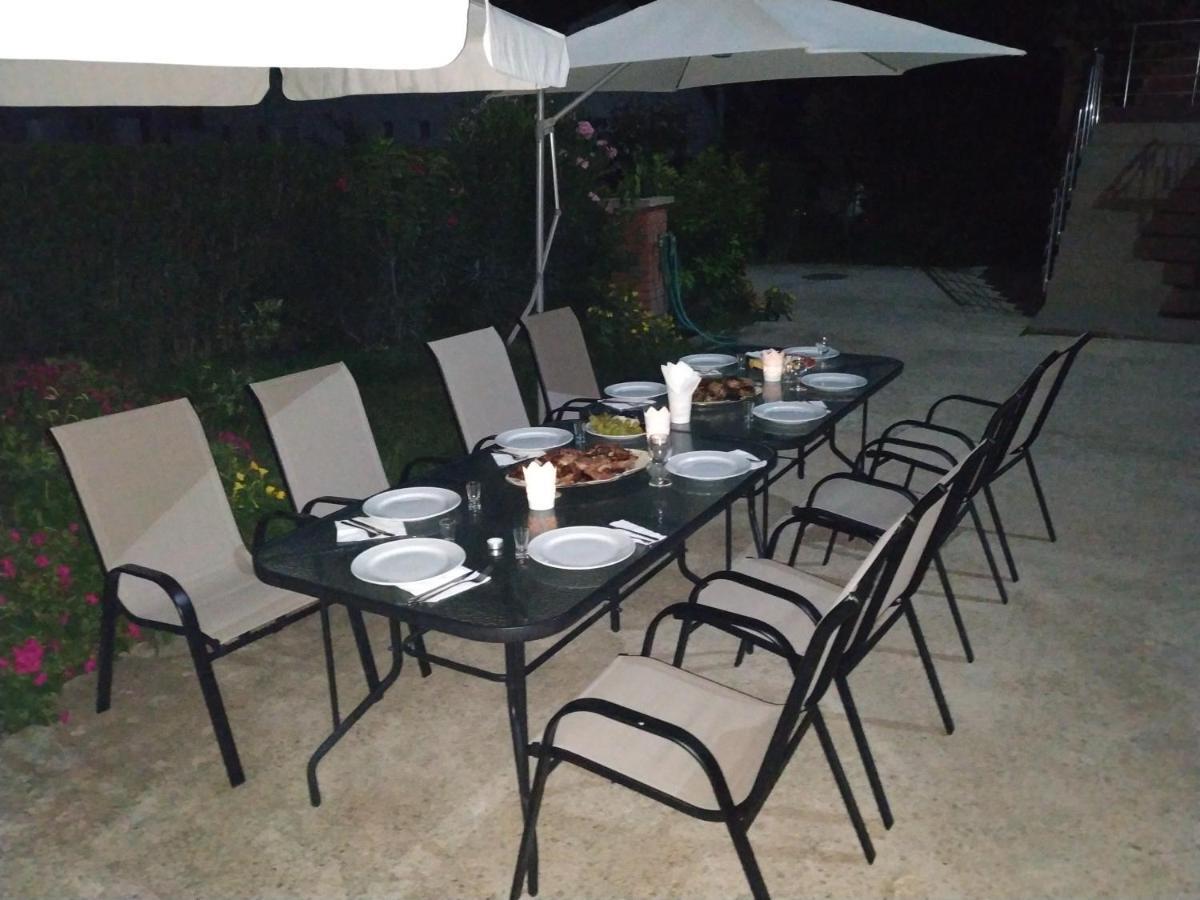 Apartment'S Meti Ulcinj Ngoại thất bức ảnh